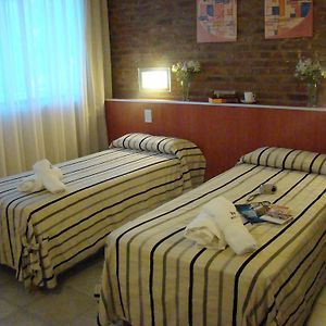 Habitación con 2 Camas Individuales
